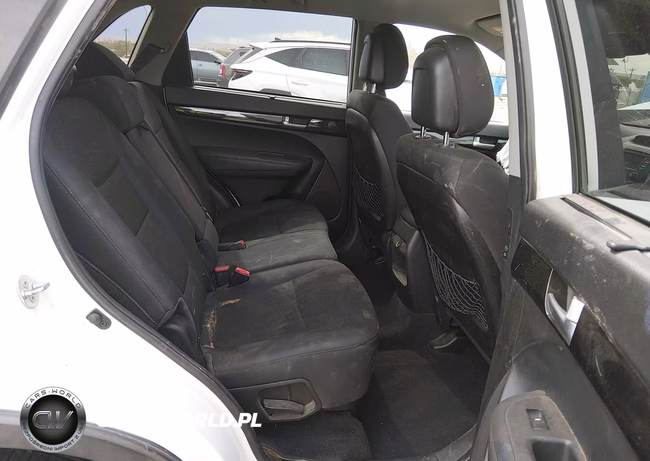 2014 Kia Sorento Lx VIN:5XYKT3A65EG503187 - 8
