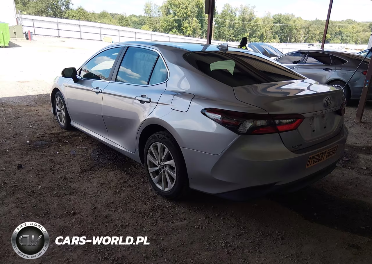 2023 Toyota Camry Le VIN:4T1C11AKXPU768597 - 3