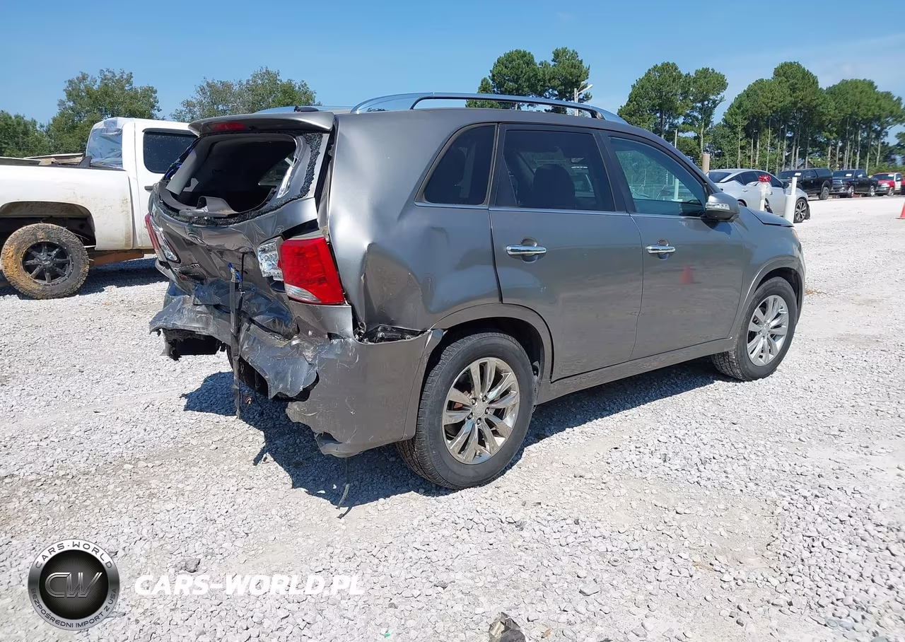 2011 Kia Sorento Sx V6 VIN:5XYKW4A26BG164476 - 4