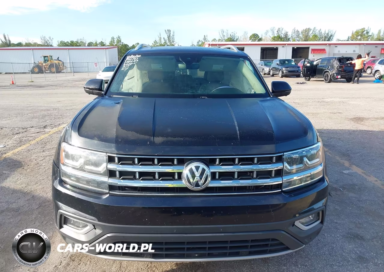 2018 Volkswagen Atlas 3.6L V6 Sel Premium VIN:1V2NR2CA9JC572078 - 12
