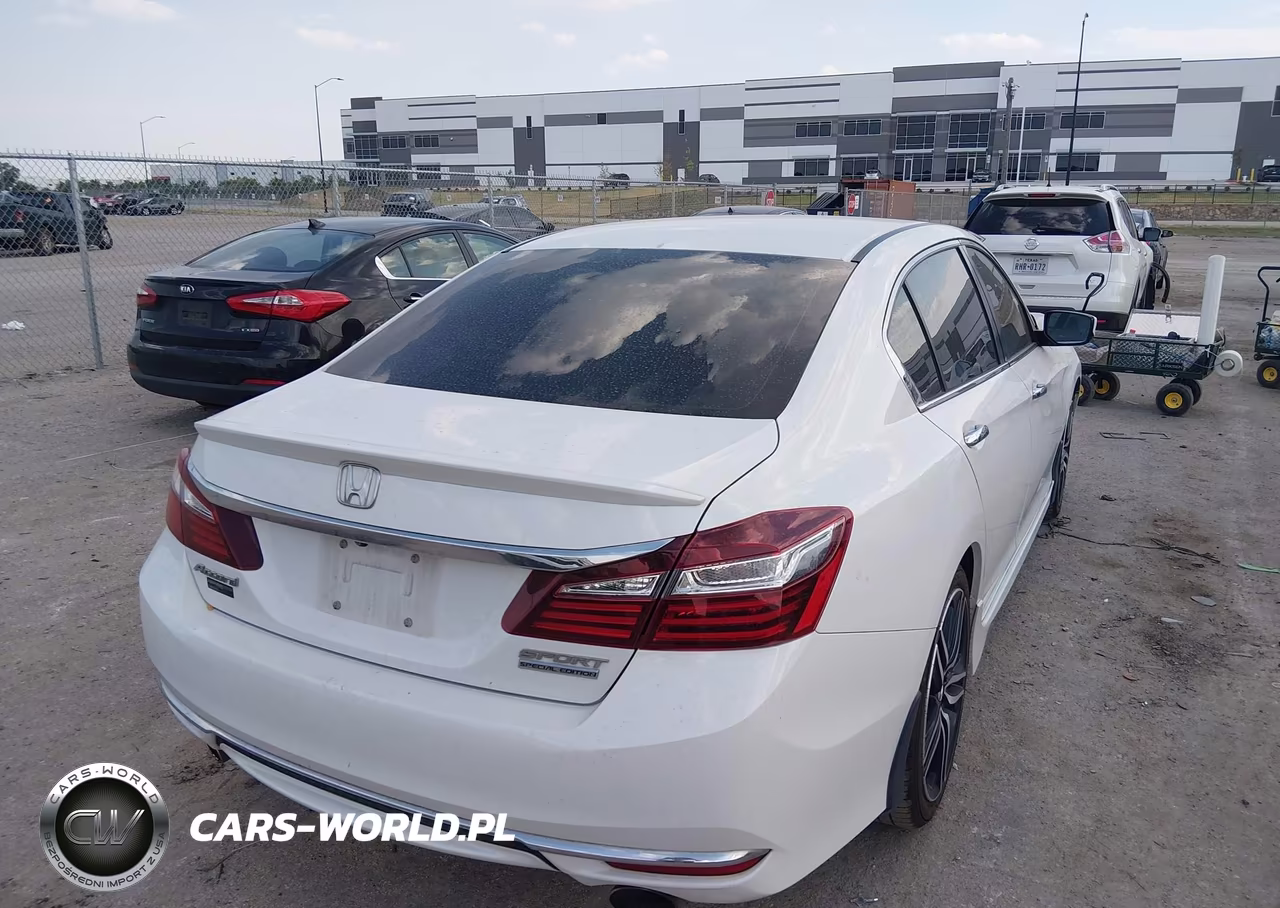 2017 Honda Accord Sport Se VIN:1HGCR2F19HA127996 - 4