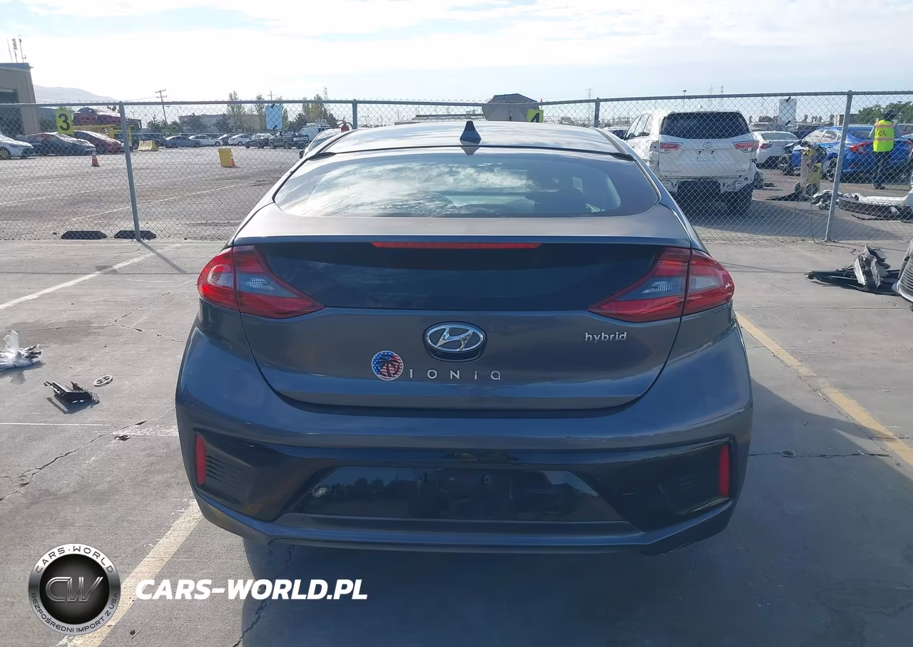 2017 Hyundai Ioniq Hybrid Sel VIN:KMHC75LC4HU052193 - 17