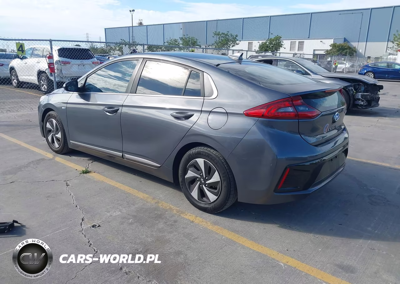 2017 Hyundai Ioniq Hybrid Sel VIN:KMHC75LC4HU052193 - 3