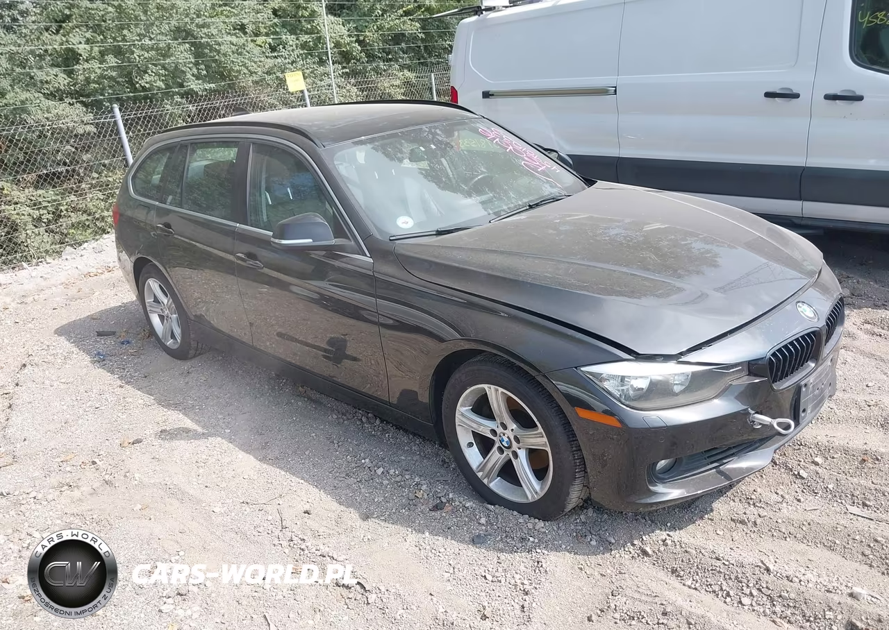 2015 BMW 328I xDrive – zdjęcie 1 z 16