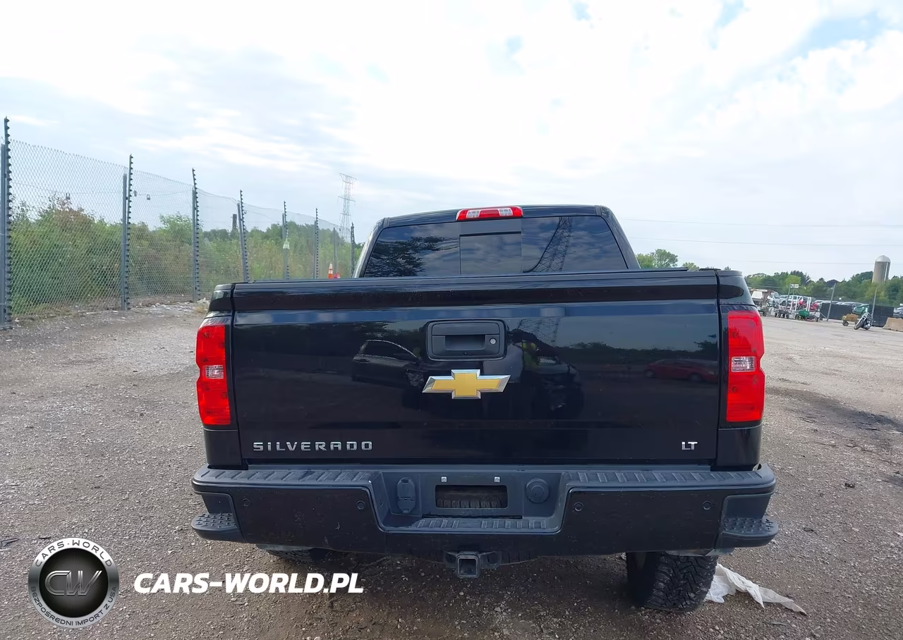 2018 Chevrolet Silverado 1500 2Lt VIN:3GCUKREC3JG156677 - 16