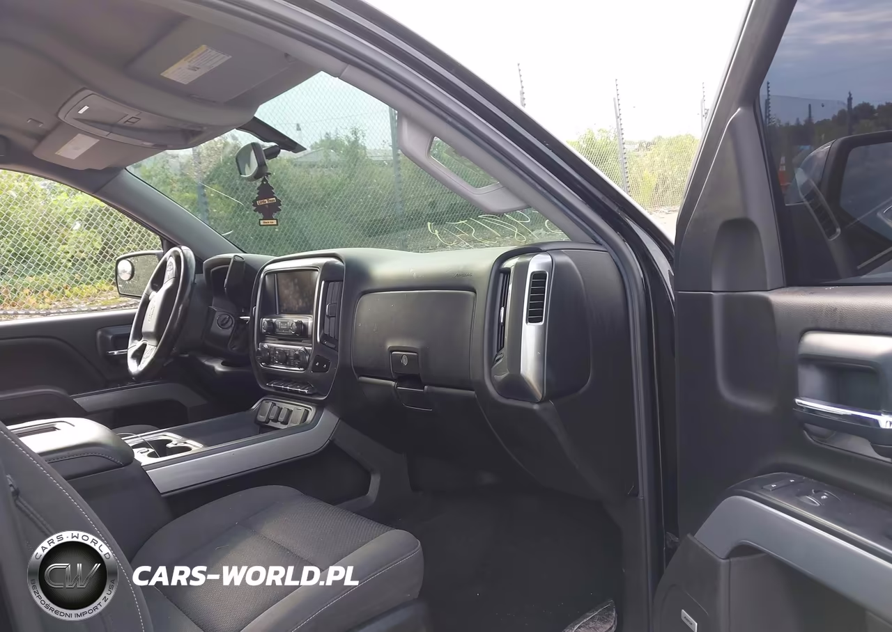 2018 Chevrolet Silverado 1500 2Lt VIN:3GCUKREC3JG156677 - 5