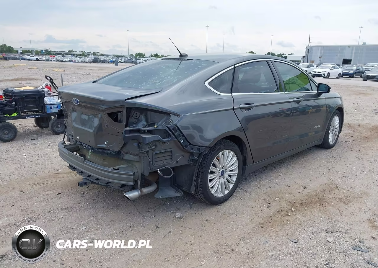 2016 Ford Fusion Hybrid Se VIN:3FA6P0LUXGR163307 - 4