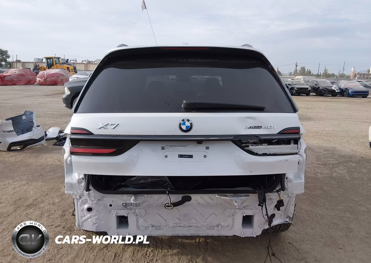 2025 BMW X7 xDrive40I VIN:5UX23EM09S9Z84365 - 17