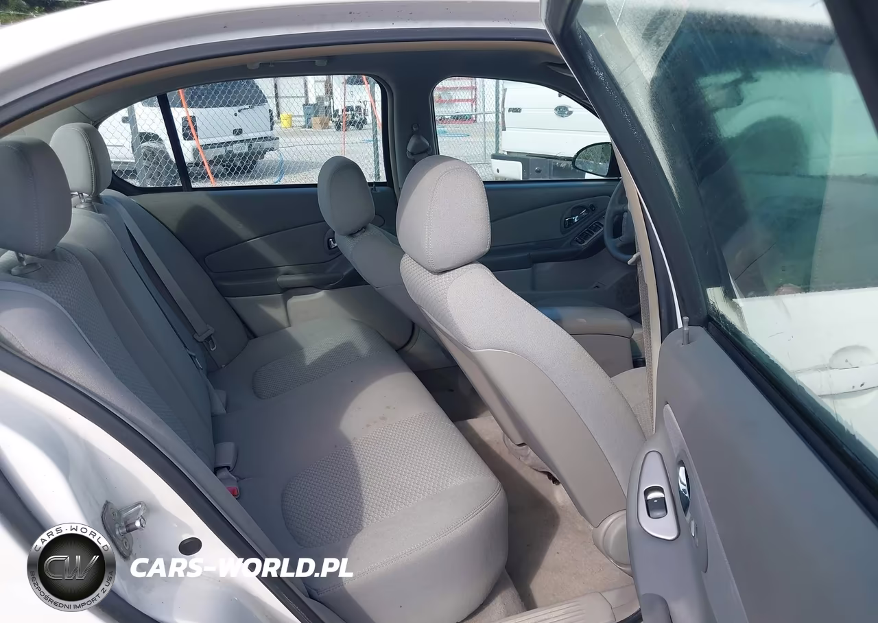 2007 Chevrolet Malibu Ls VIN:1G1ZS58N17F213375 - 8