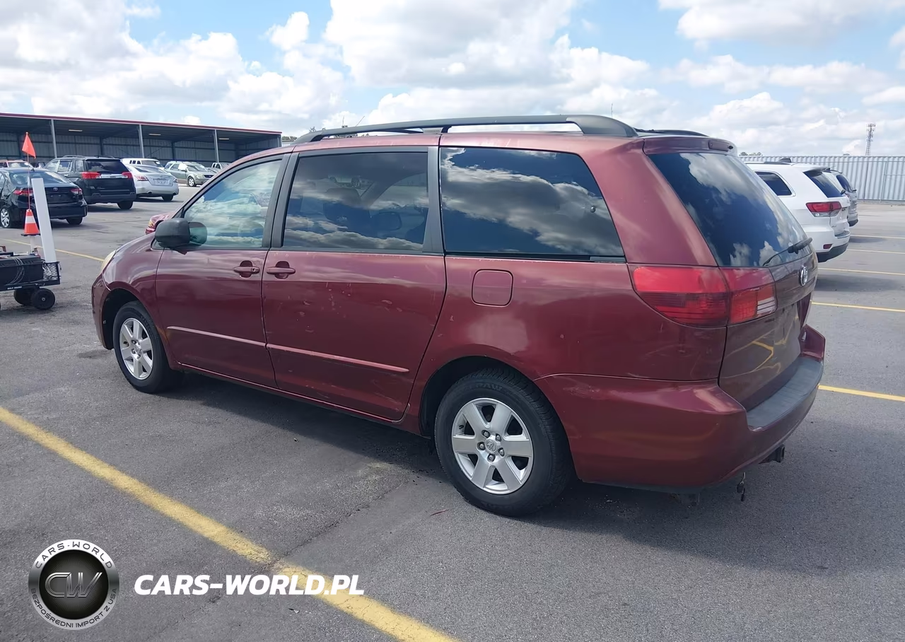 2004 Toyota Sienna Le VIN:5TDZA23C64S126355 - 3