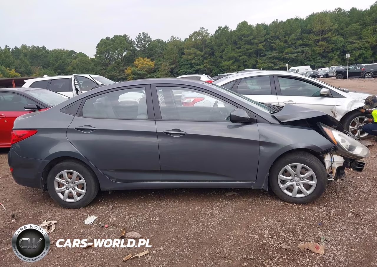 2012 Hyundai Accent Gls VIN:KMHCT4AE2CU193413 - 14