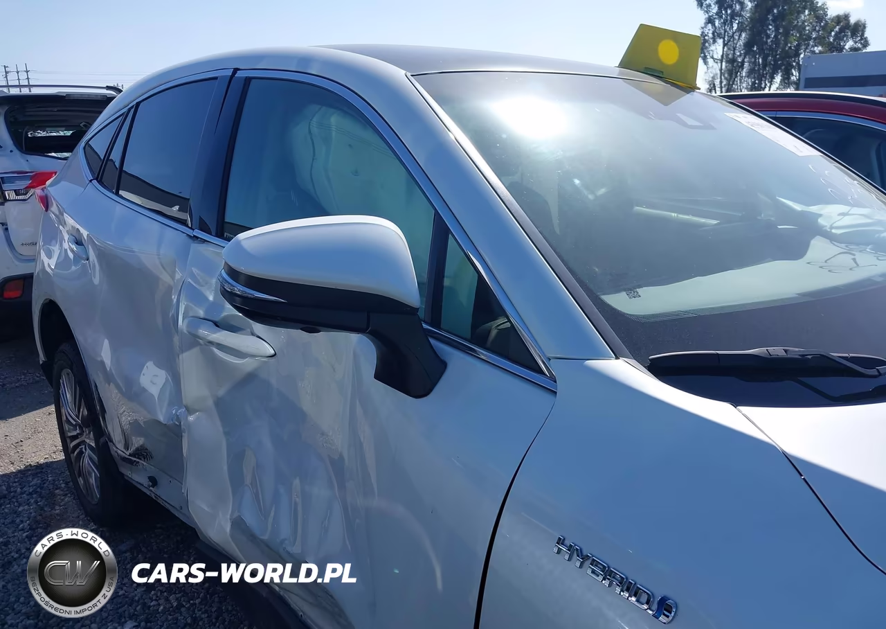 2021 Toyota Venza Limited VIN:JTEAAAAH1MJ085244 - 14