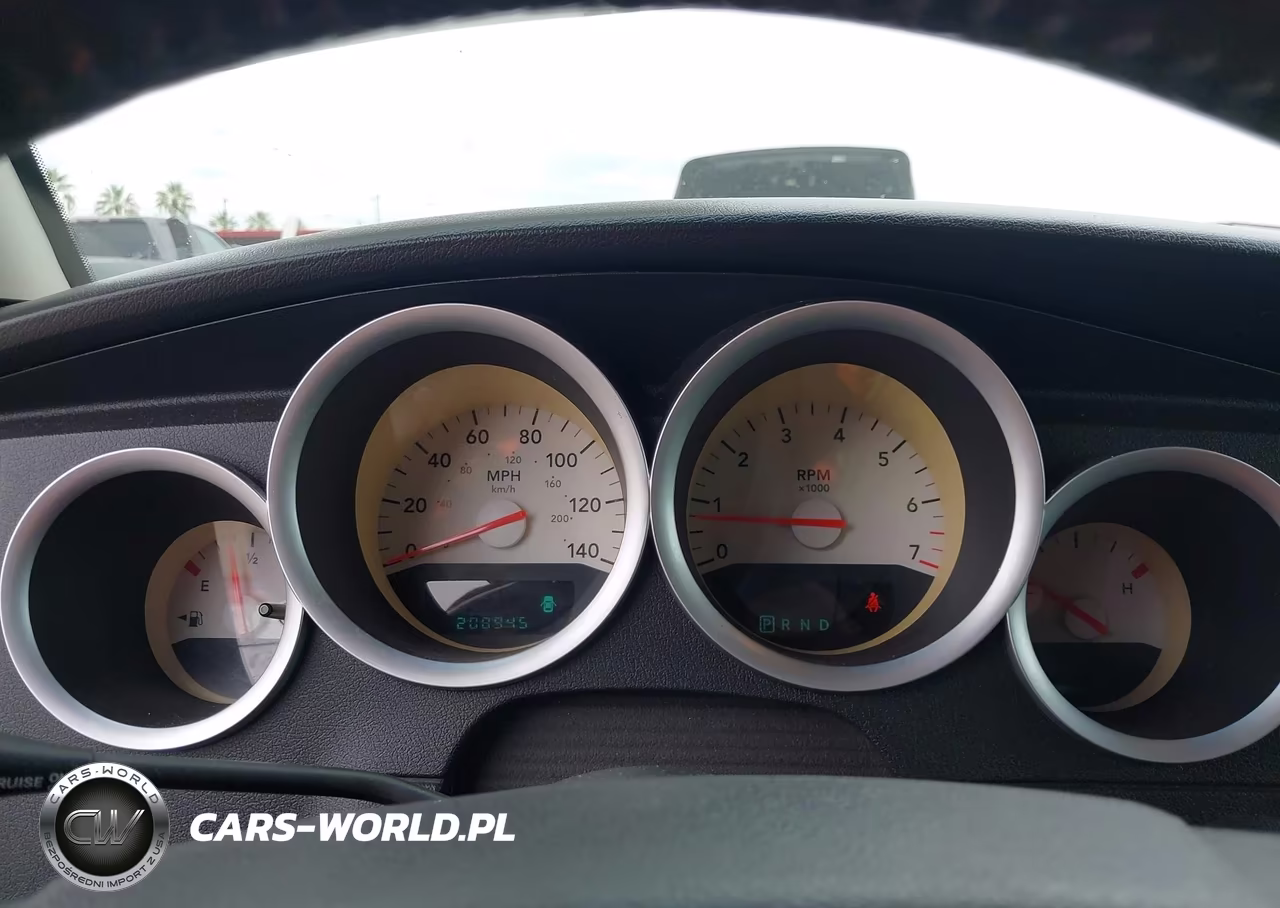 2007 Dodge Charger VIN:2B3KA43G77H801053 - 7