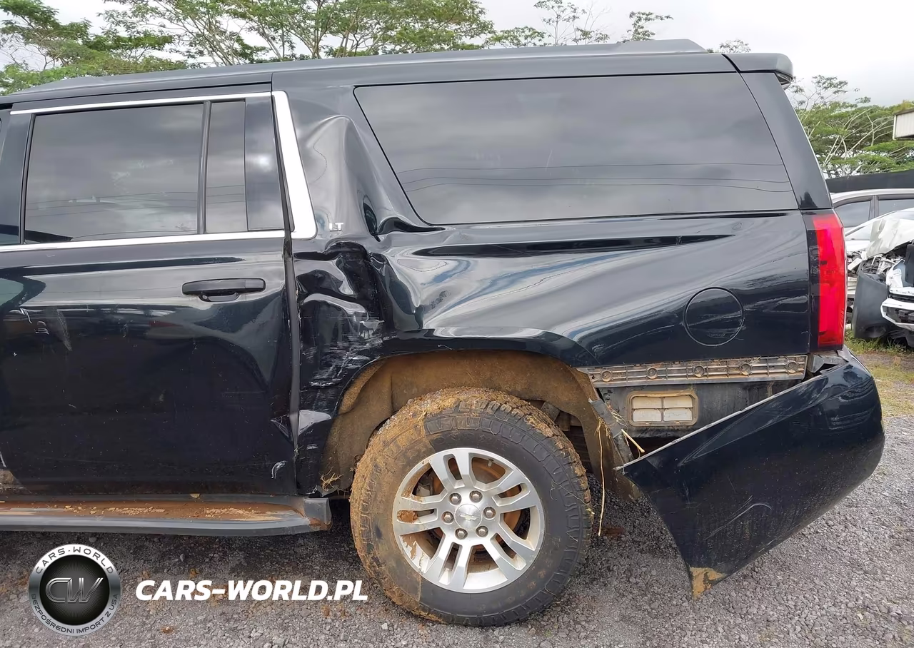 2019 Chevrolet Suburban Lt VIN:1GNSKHKCXKR392080 - 6