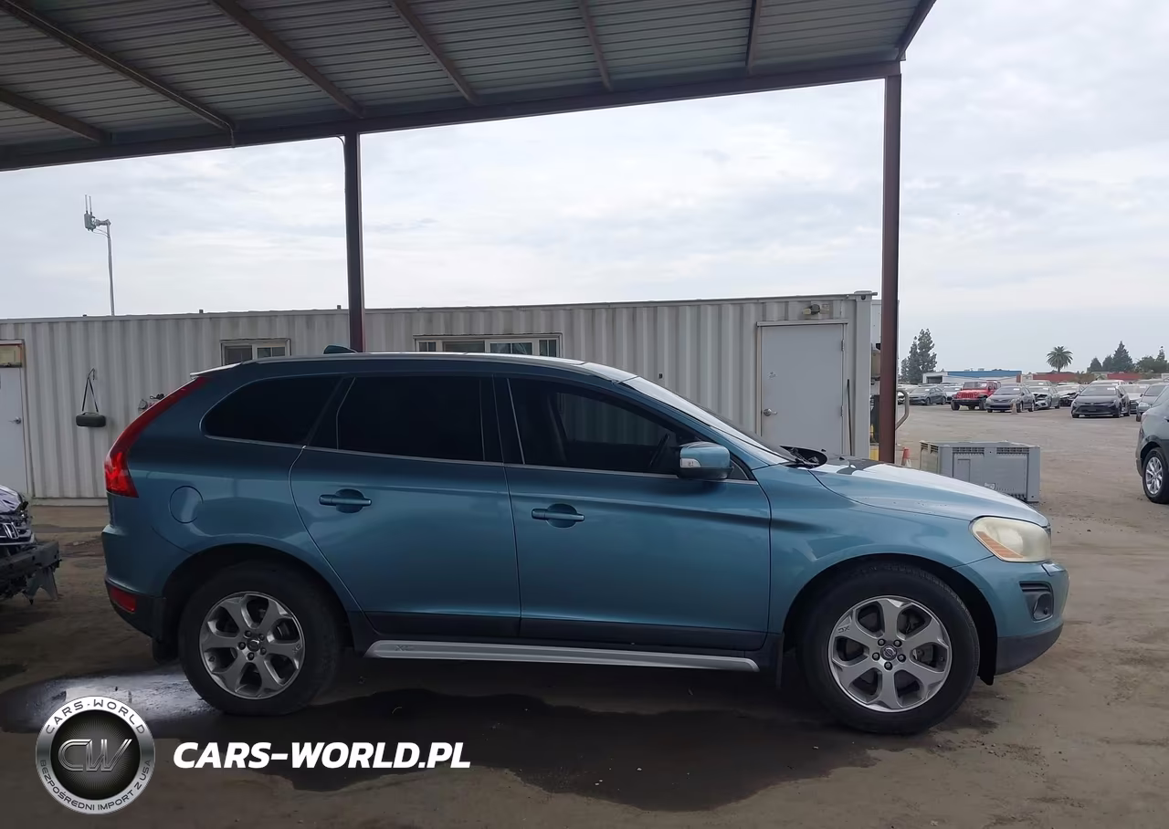 2010 Volvo Xc60 T6-T6 R-Design VIN:YV4992DZ5A2077774 - 13