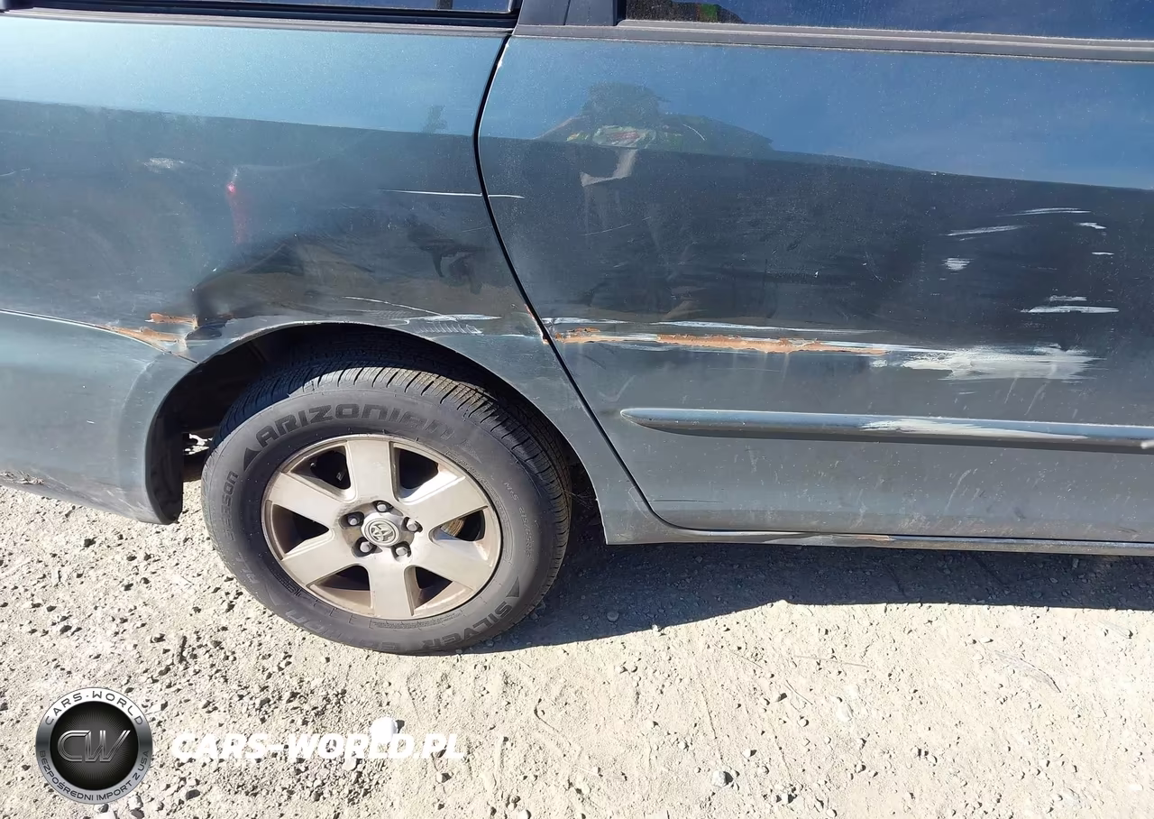 2004 Toyota Sienna Xle VIN:5TDZA22C54S202522 - 6
