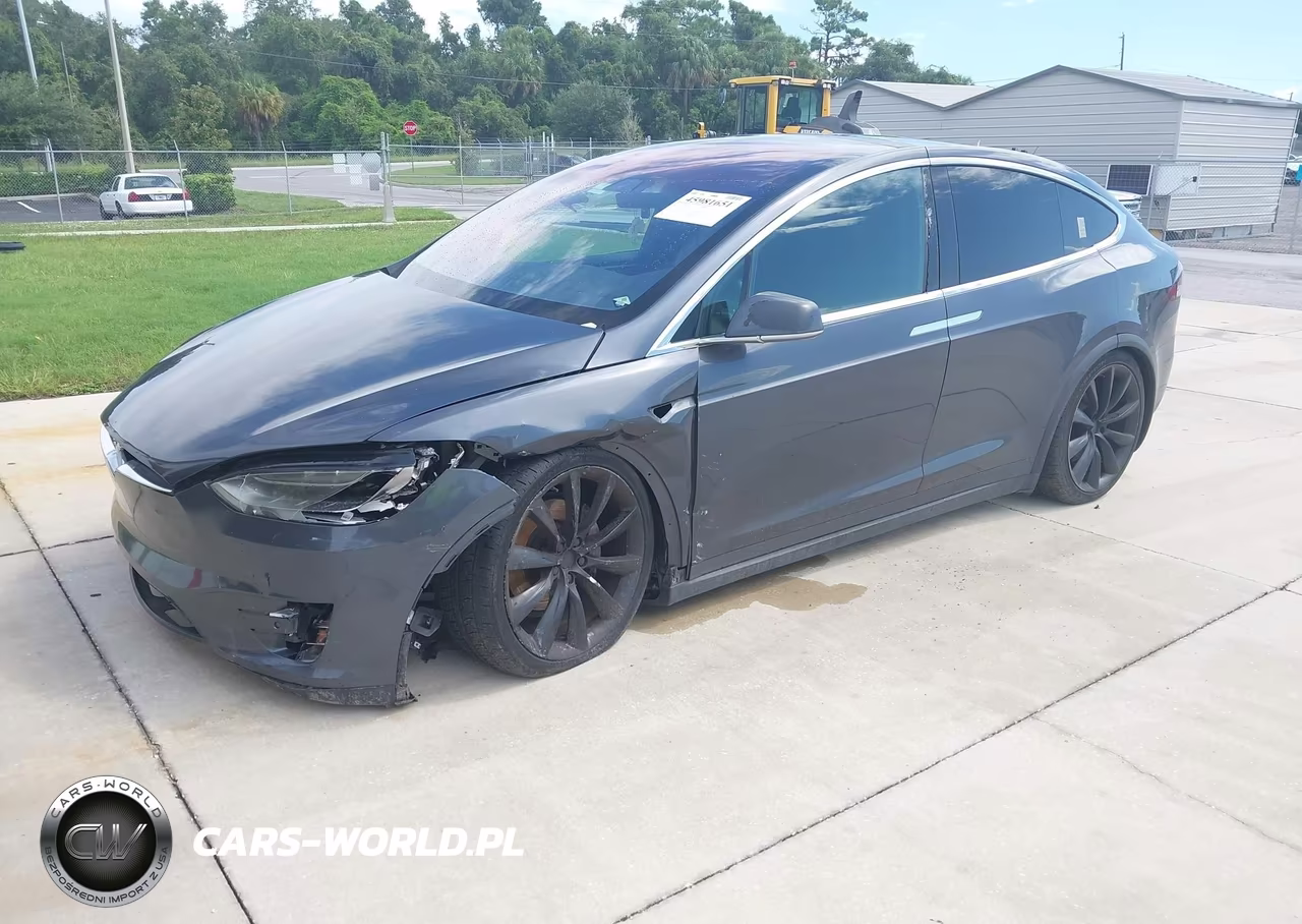 2017 Tesla Model X VIN:5YJXCAE25HF061024 - 2