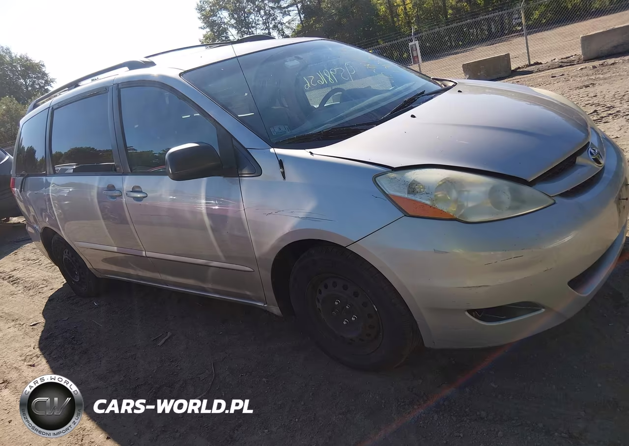 2006 Toyota Sienna Le – zdjęcie 1 z 11