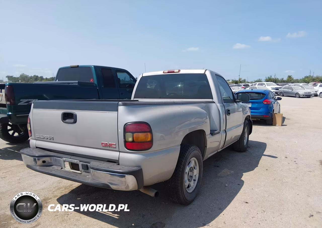 2004 GMC Sierra 1500 VIN:1GTEC14X04Z235882 - 4