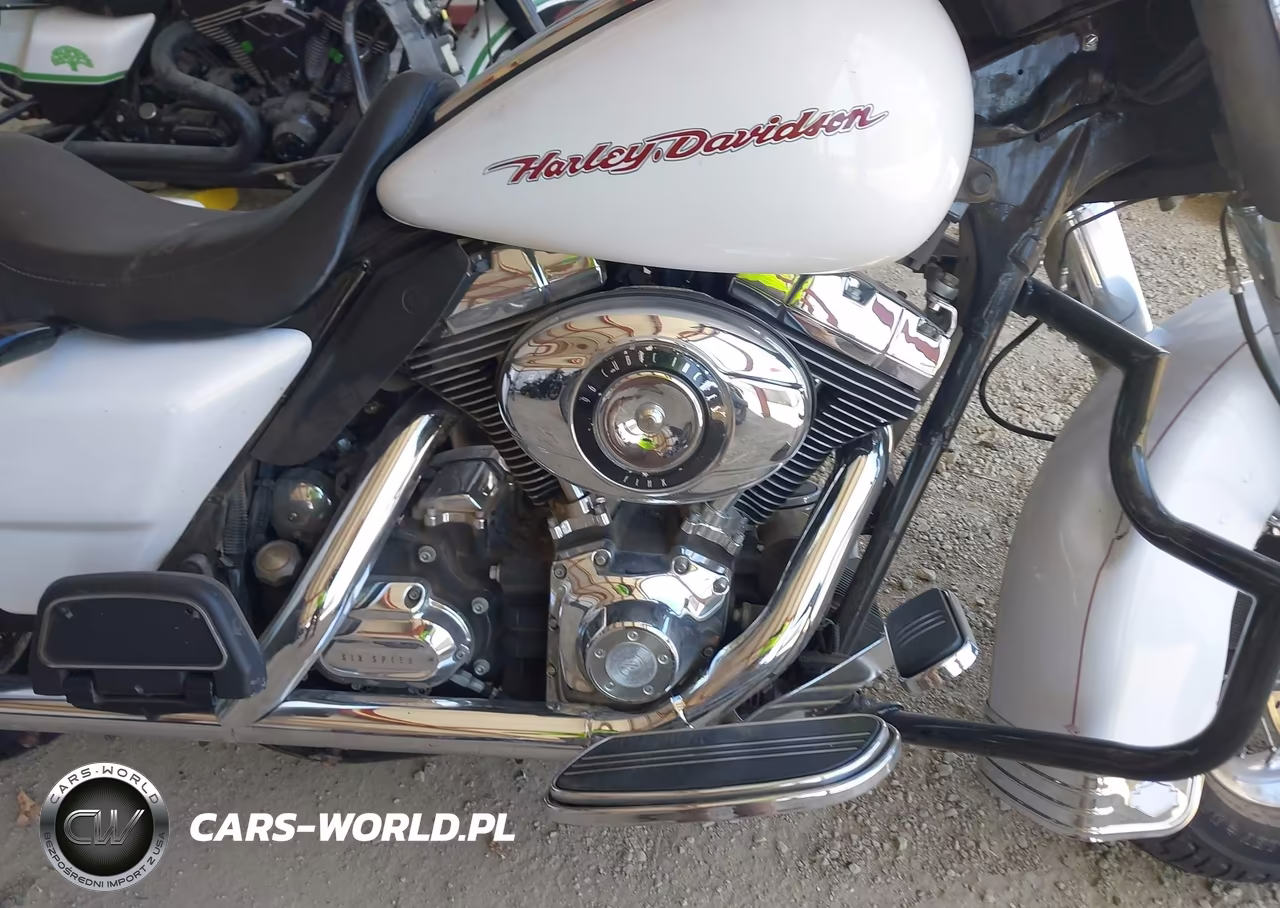 2008 Harley-Davidson Flhx VIN:1HD1KB4328Y612159 - 8