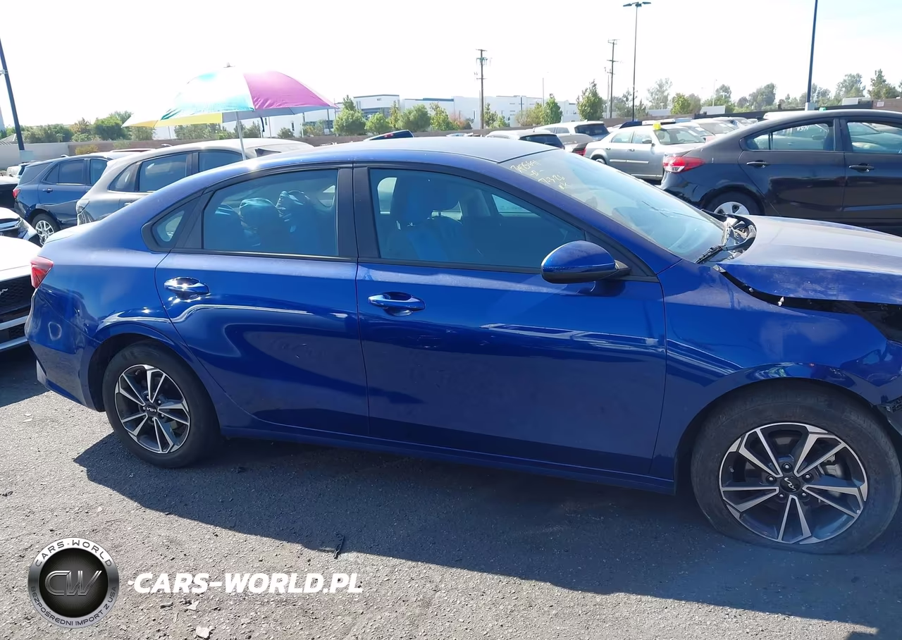 2023 Kia Forte Lxs VIN:3KPF24AD4PE684257 - 14