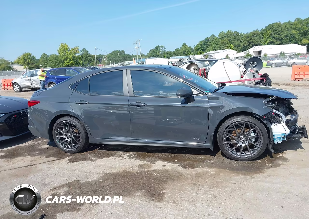 2026 Toyota Camry Xse VIN:4T1DAACK6TU231494 - 14