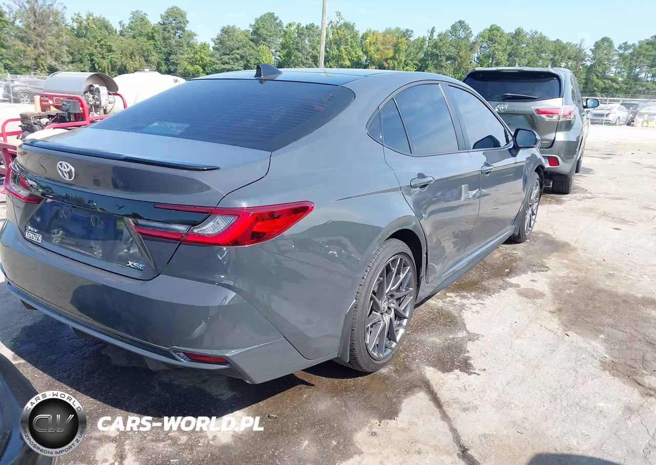 2026 Toyota Camry Xse VIN:4T1DAACK6TU231494 - 4