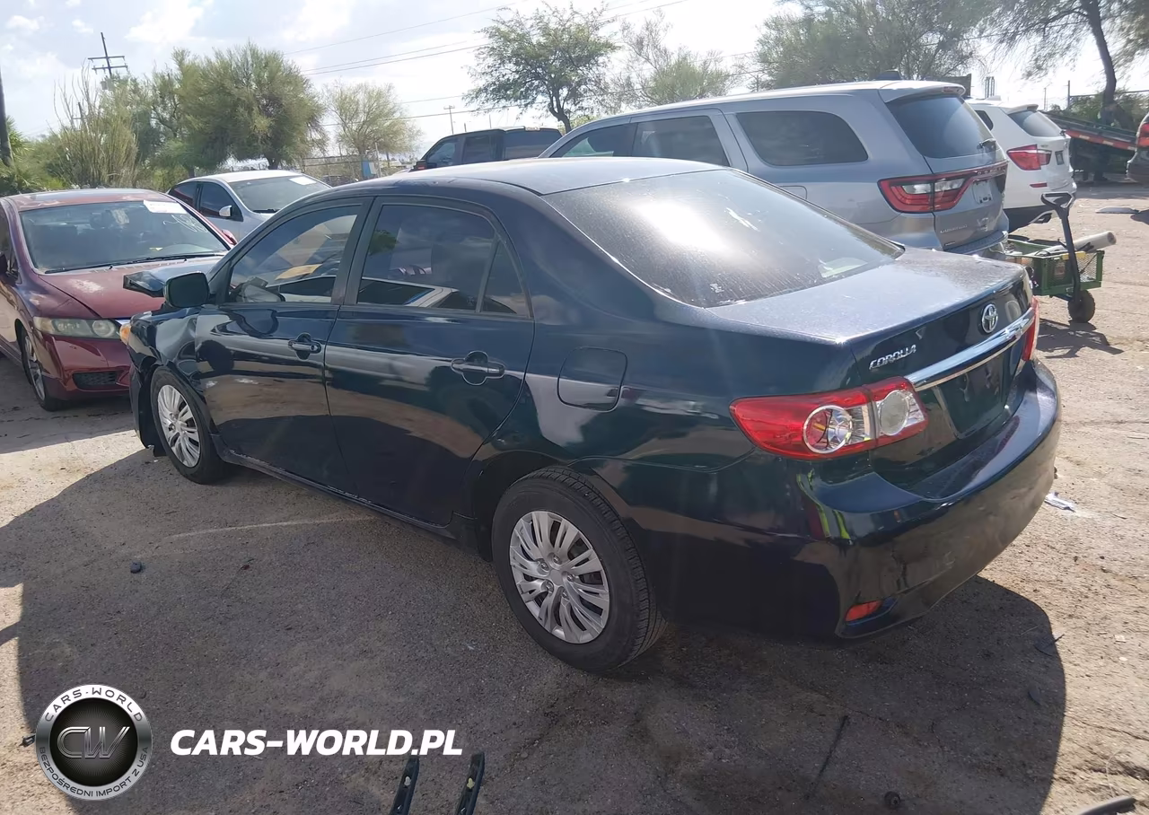 2011 Toyota Corolla Le VIN:JTDBU4EE0B9153839 - 3