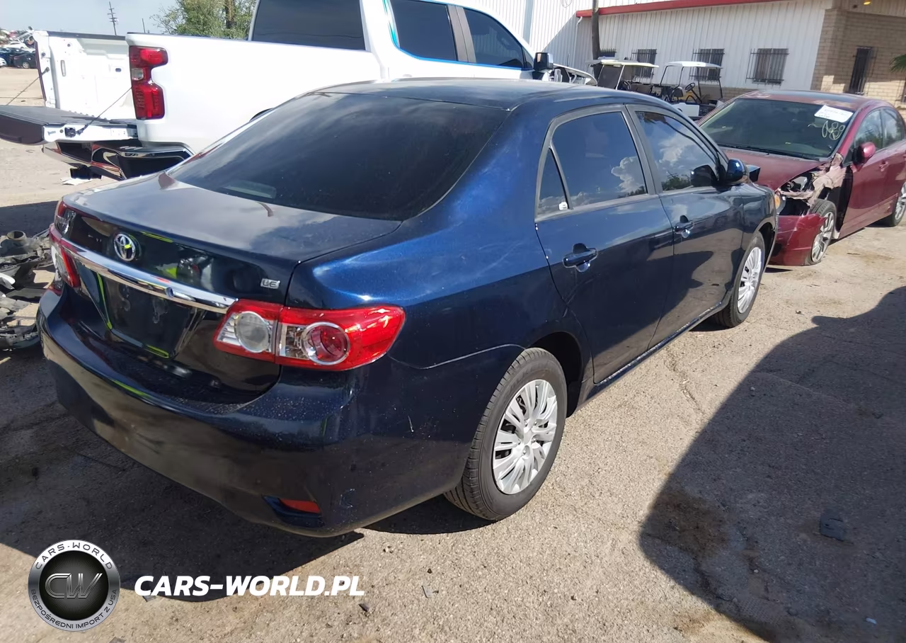 2011 Toyota Corolla Le VIN:JTDBU4EE0B9153839 - 4