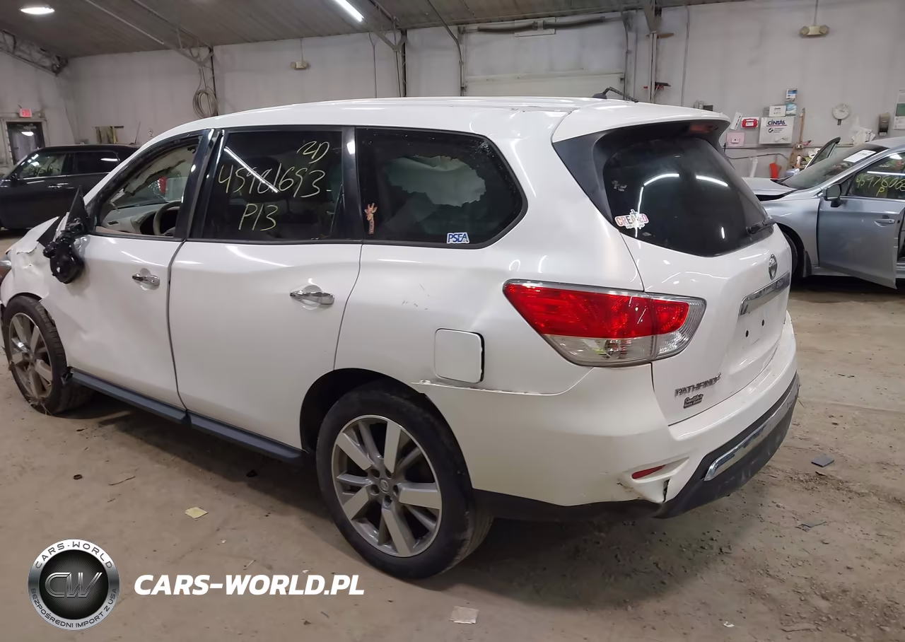 2013 Nissan Pathfinder S VIN:5N1AR2MM0DC689587 - 3
