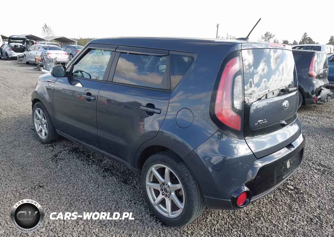 2016 Kia Soul + VIN:KNDJP3A51G7238064 - 3