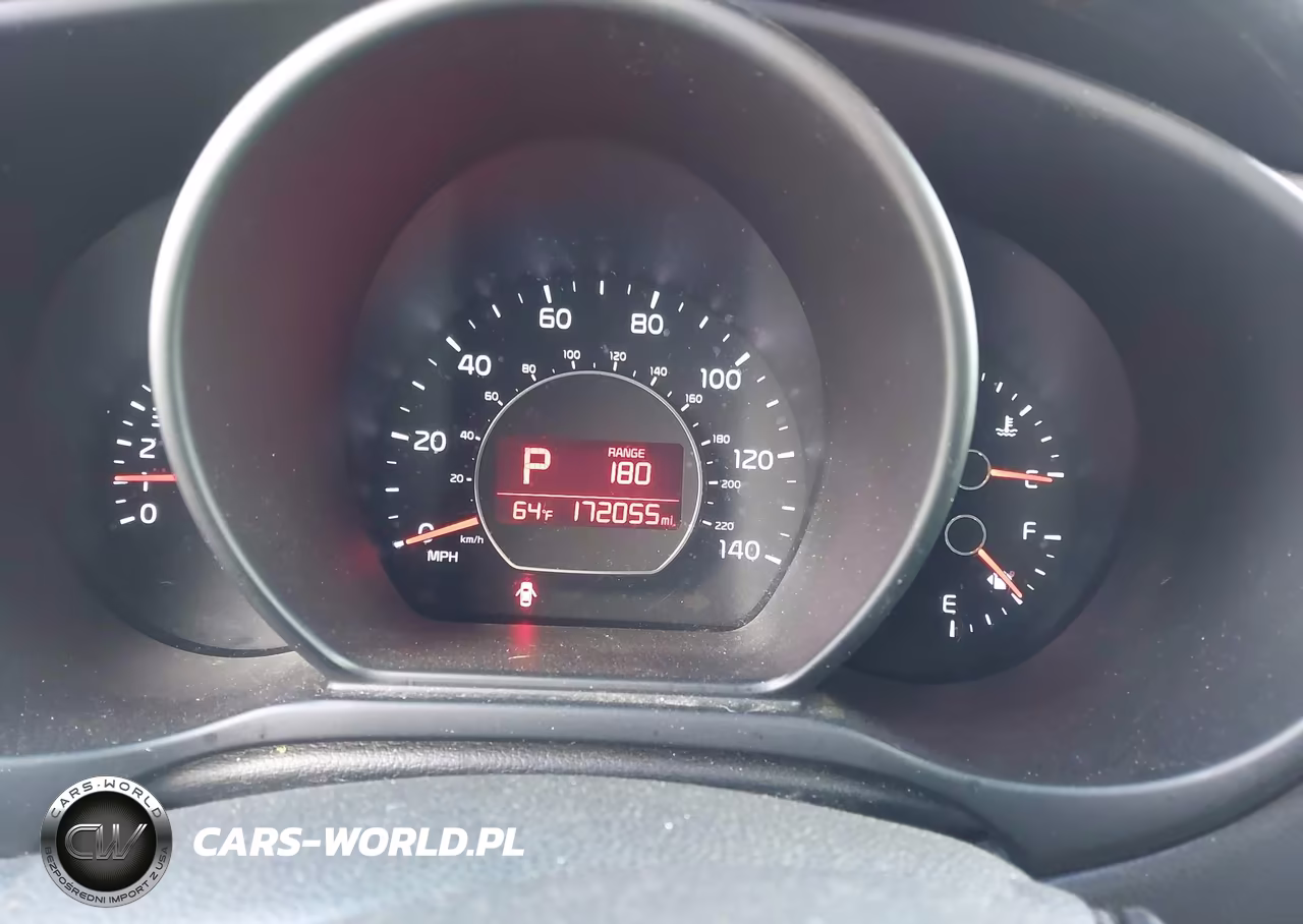 2016 Kia Soul + VIN:KNDJP3A51G7238064 - 7