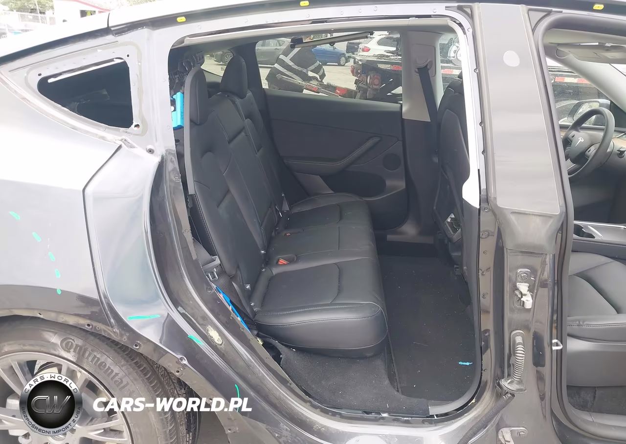 2025 Tesla Model Y Long Range Dual Motor All-Wheel Drive VIN:7SAYGDEEXSF241159 - 8