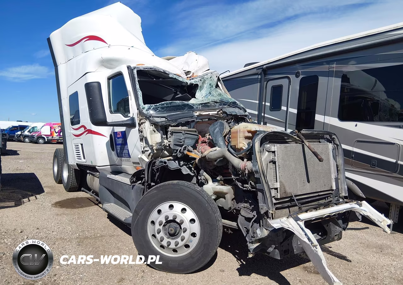 2018 International Lt