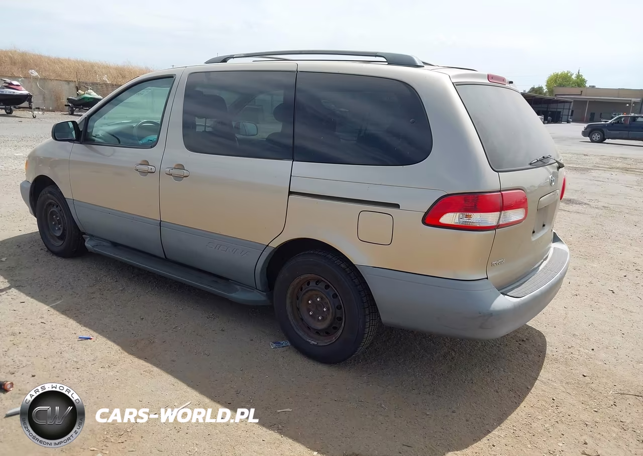 2001 Toyota Sienna Le VIN:4T3ZF13C81U365489 - 3