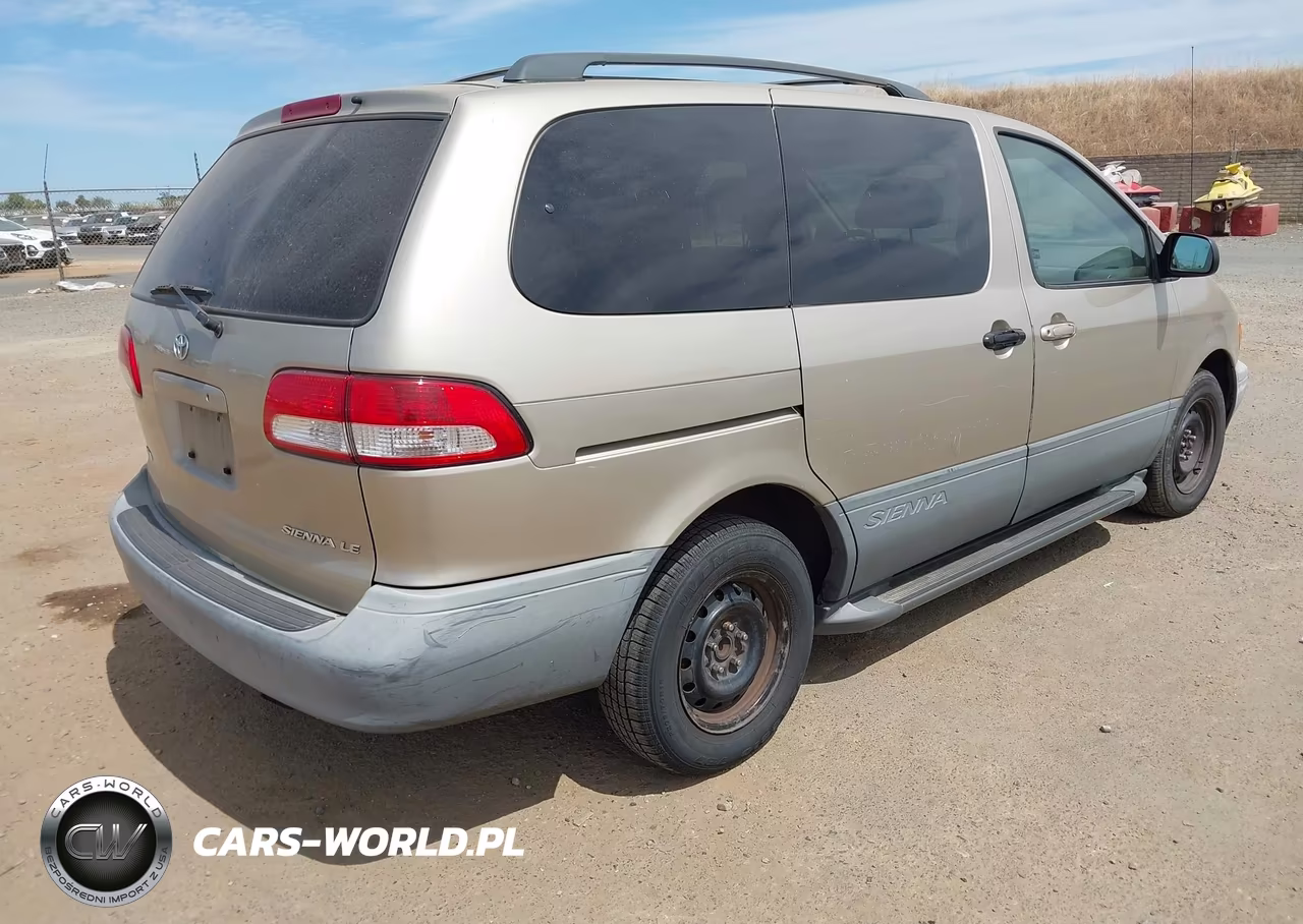 2001 Toyota Sienna Le VIN:4T3ZF13C81U365489 - 4