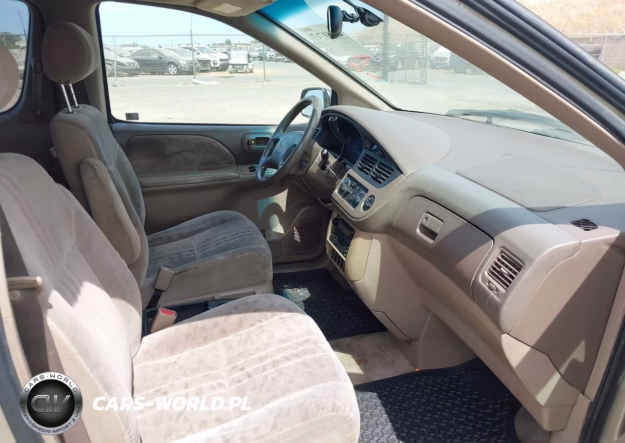 2001 Toyota Sienna Le VIN:4T3ZF13C81U365489 - 5