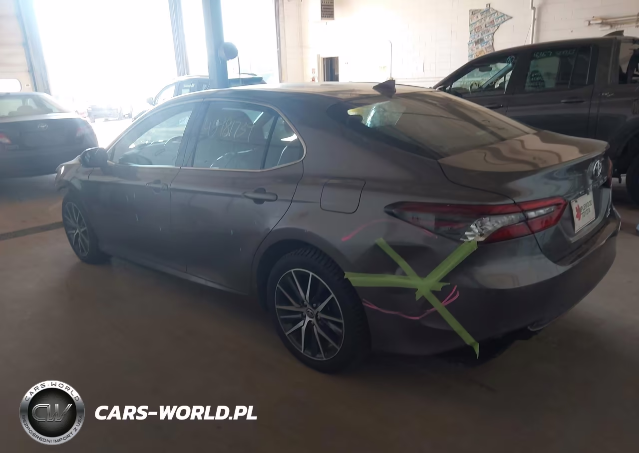 2021 Toyota Camry Xle Awd VIN:4T1F11BK5MU040810 - 3