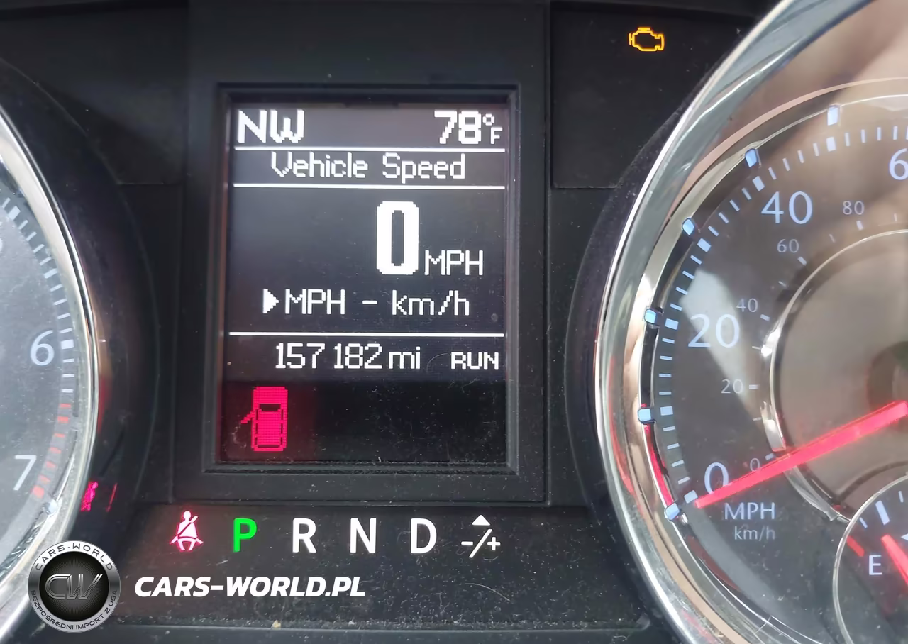 2014 Chrysler Town & Country Touring VIN:2C4RC1BG6ER211537 - 16