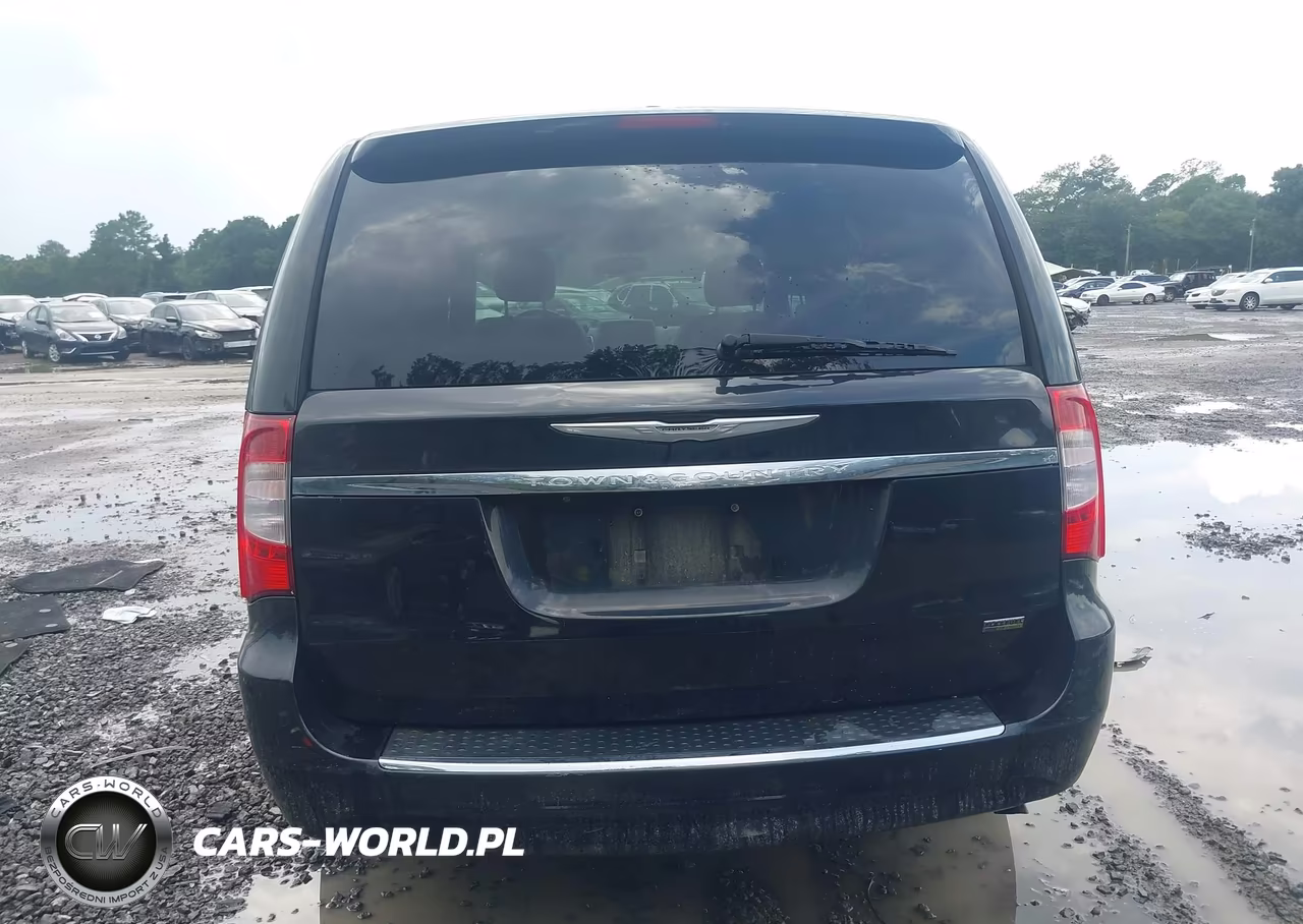 2014 Chrysler Town & Country Touring VIN:2C4RC1BG6ER211537 - 17