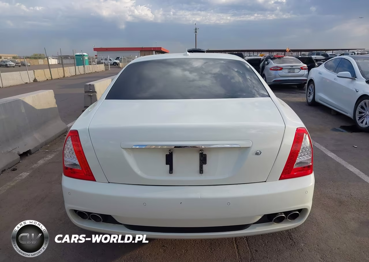 2011 Maserati Quattroporte S VIN:ZAM39JKA8B0054479 - 17
