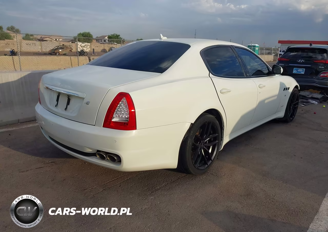 2011 Maserati Quattroporte S VIN:ZAM39JKA8B0054479 - 4
