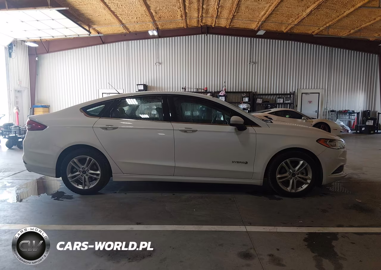 2018 Ford Fusion Hybrid S VIN:3FA6P0UU6JR273700 - 13