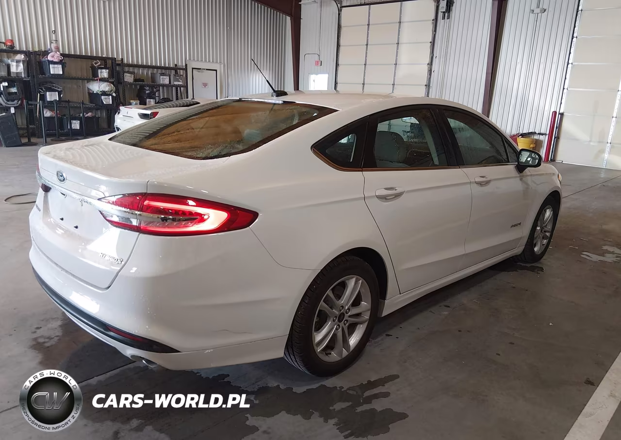 2018 Ford Fusion Hybrid S VIN:3FA6P0UU6JR273700 - 4
