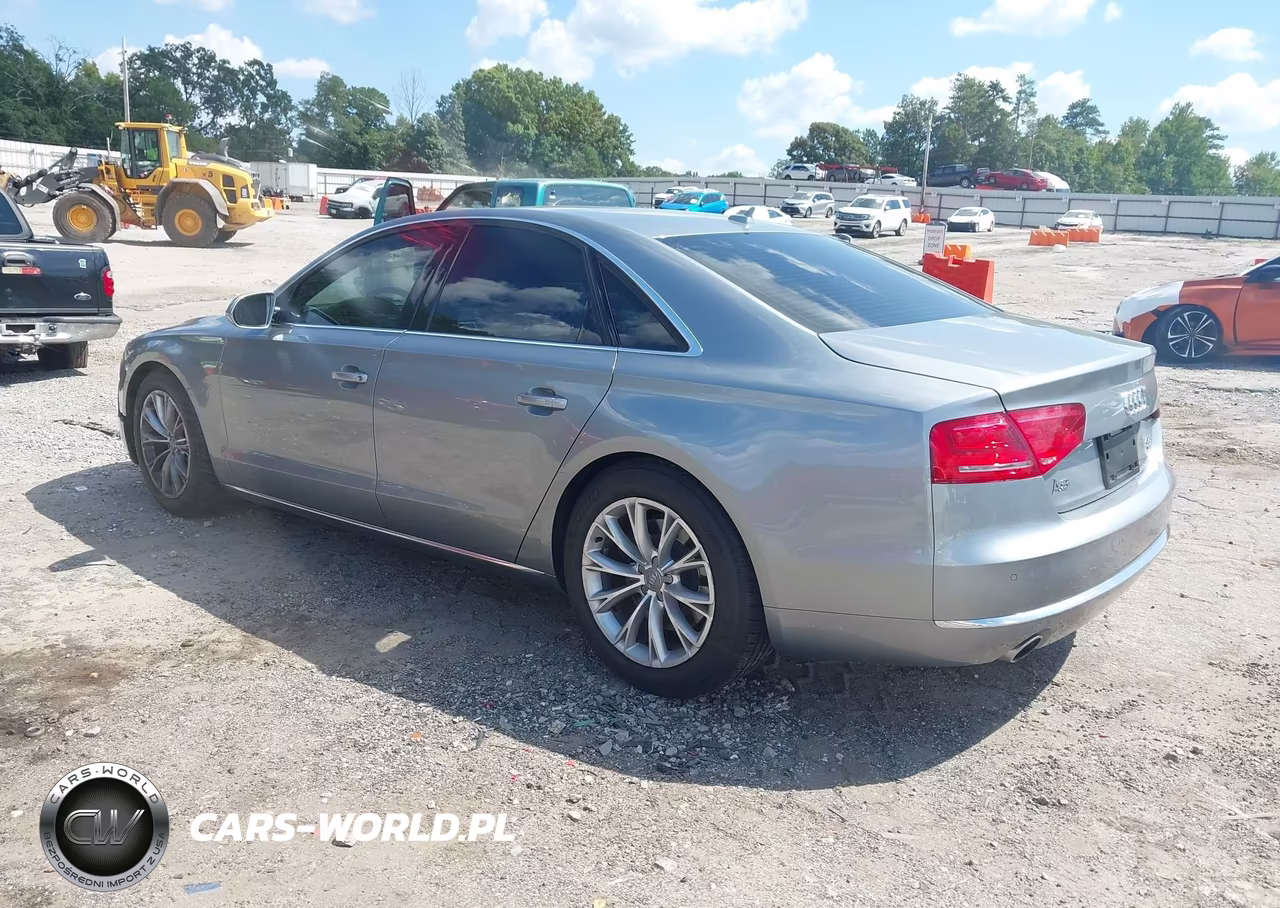 2012 Audi A8 4.2 (Tiptronic) (No Longer Orderable) VIN:WAUAVAFD6CN032736 - 3