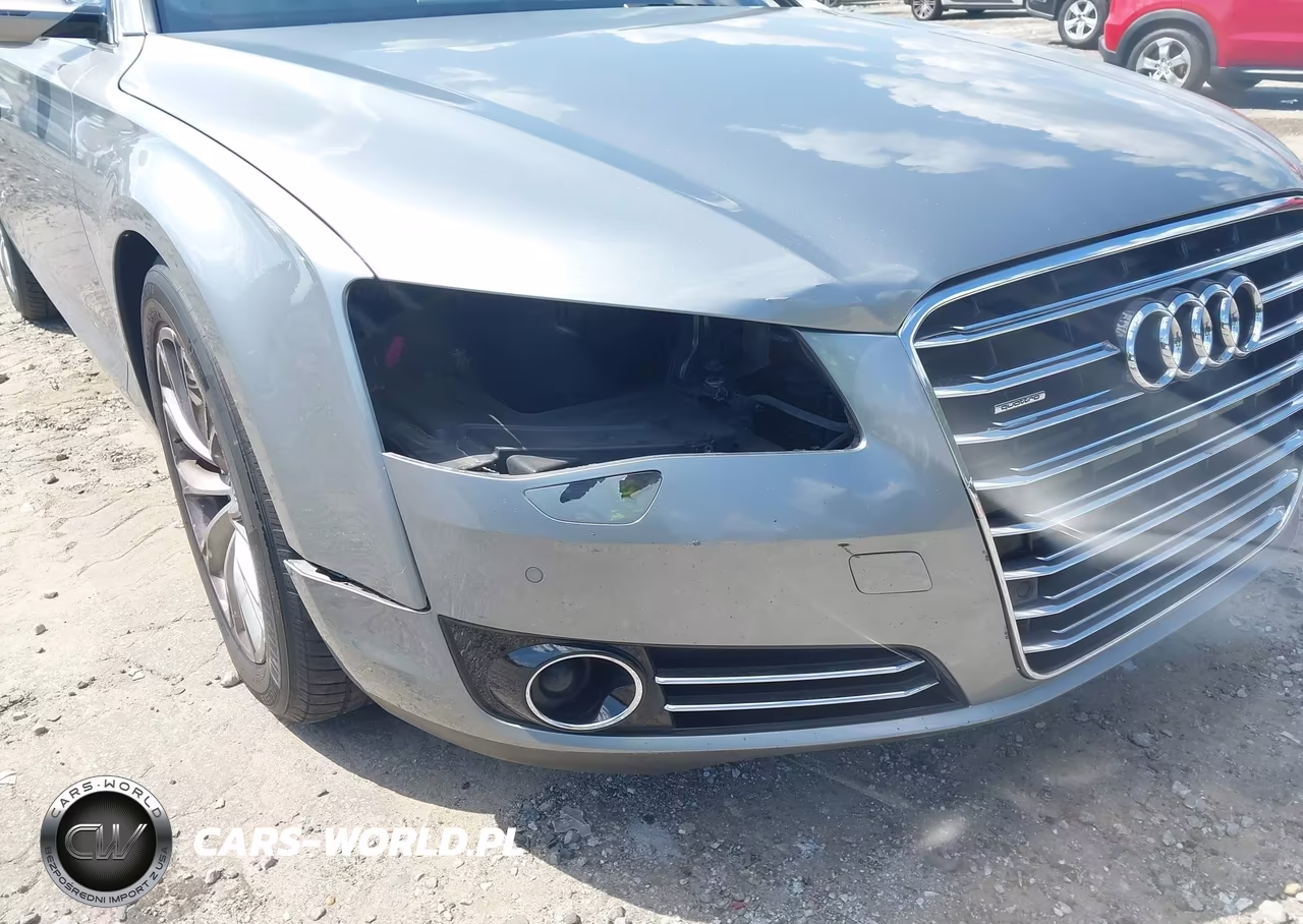 2012 Audi A8 4.2 (Tiptronic) (No Longer Orderable) VIN:WAUAVAFD6CN032736 - 6
