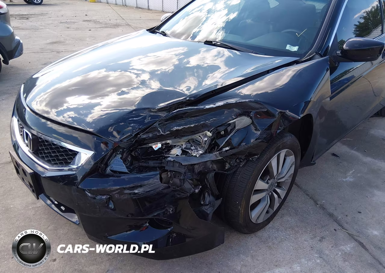 2010 Honda Accord Cpe VIN:1HGCS1B85AA013078 - 6