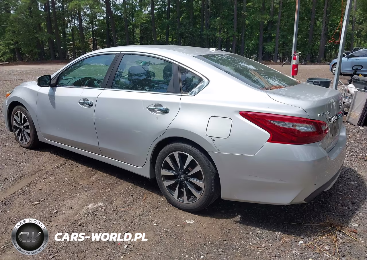 2018 Nissan Altima 2.5 Sl VIN:1N4AL3APXJC117034 - 3