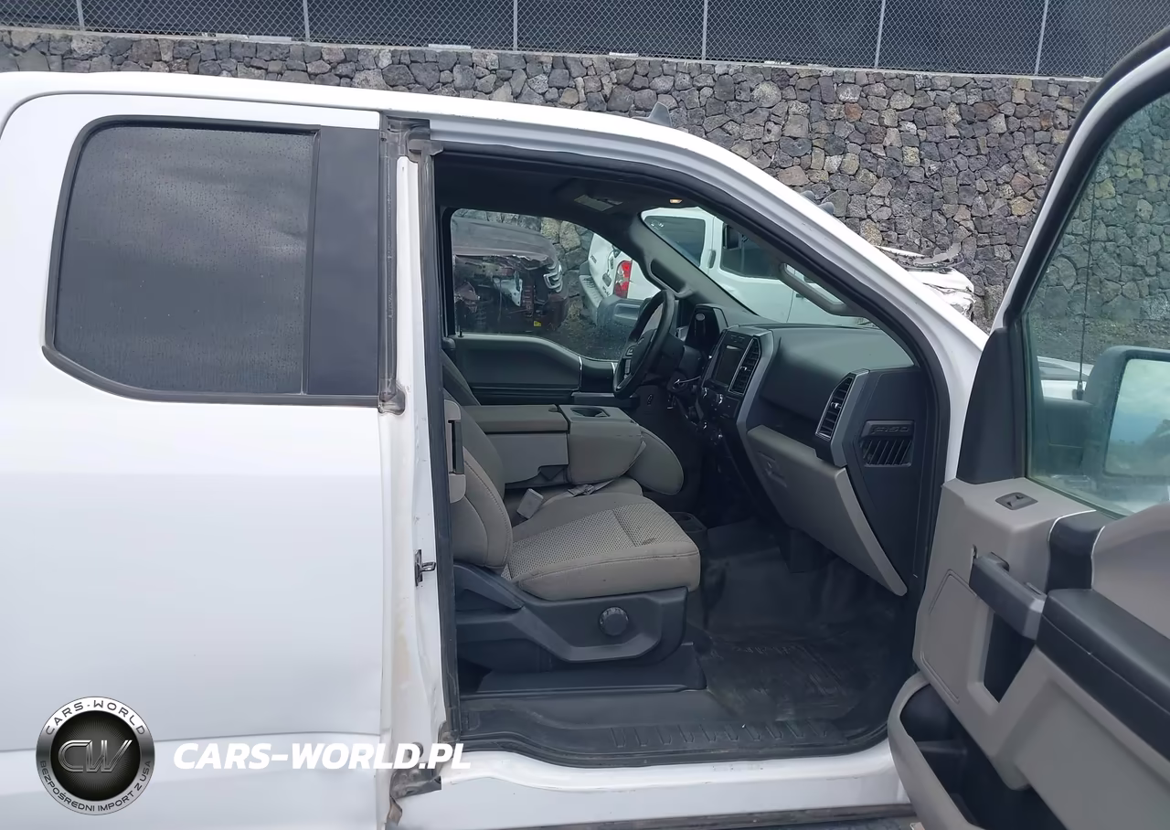 2019 Ford F-150 Xlt VIN:1FTFX1E44KKD58944 - 5