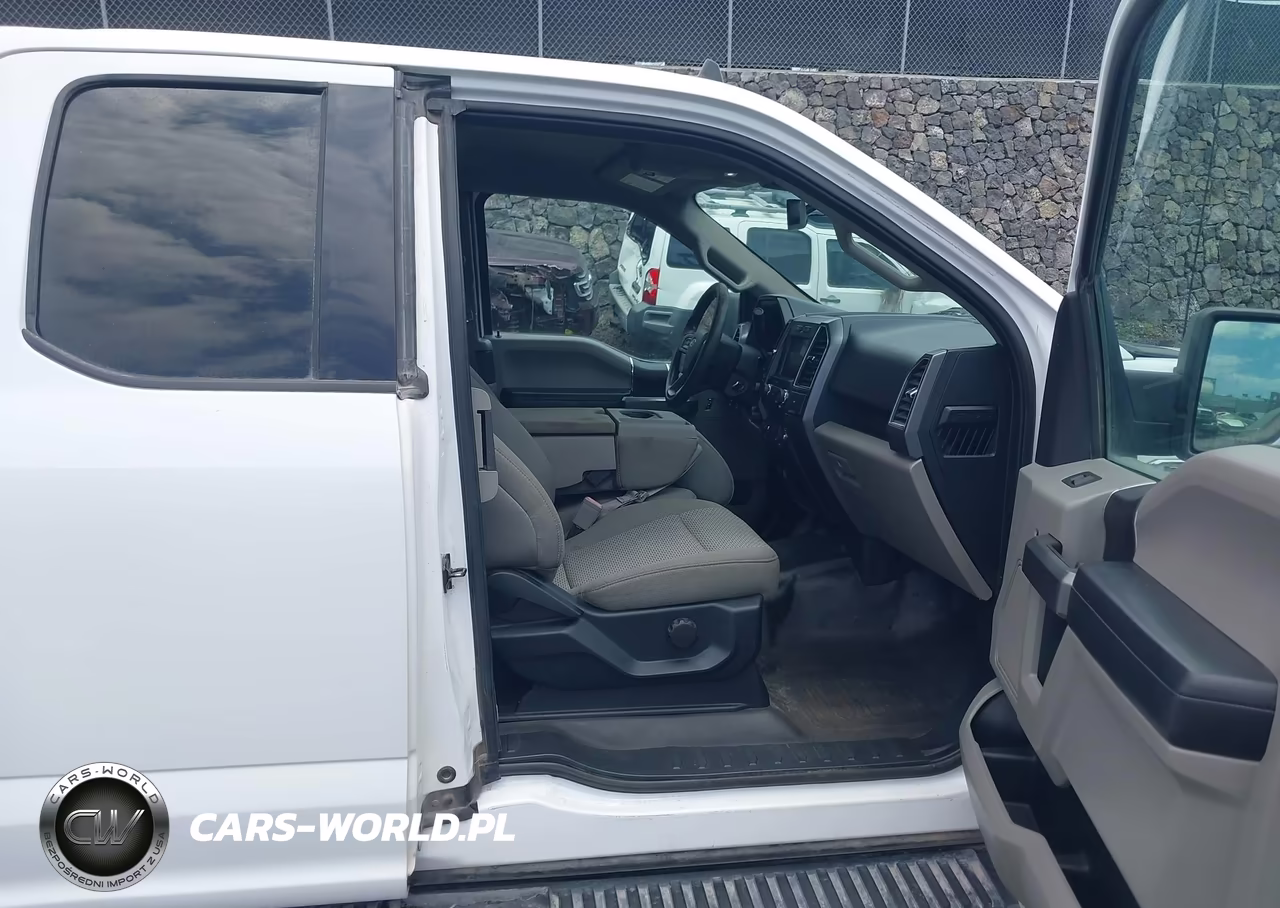 2020 Ford F-150 Xlt VIN:1FTFX1E40LKD83597 - 5